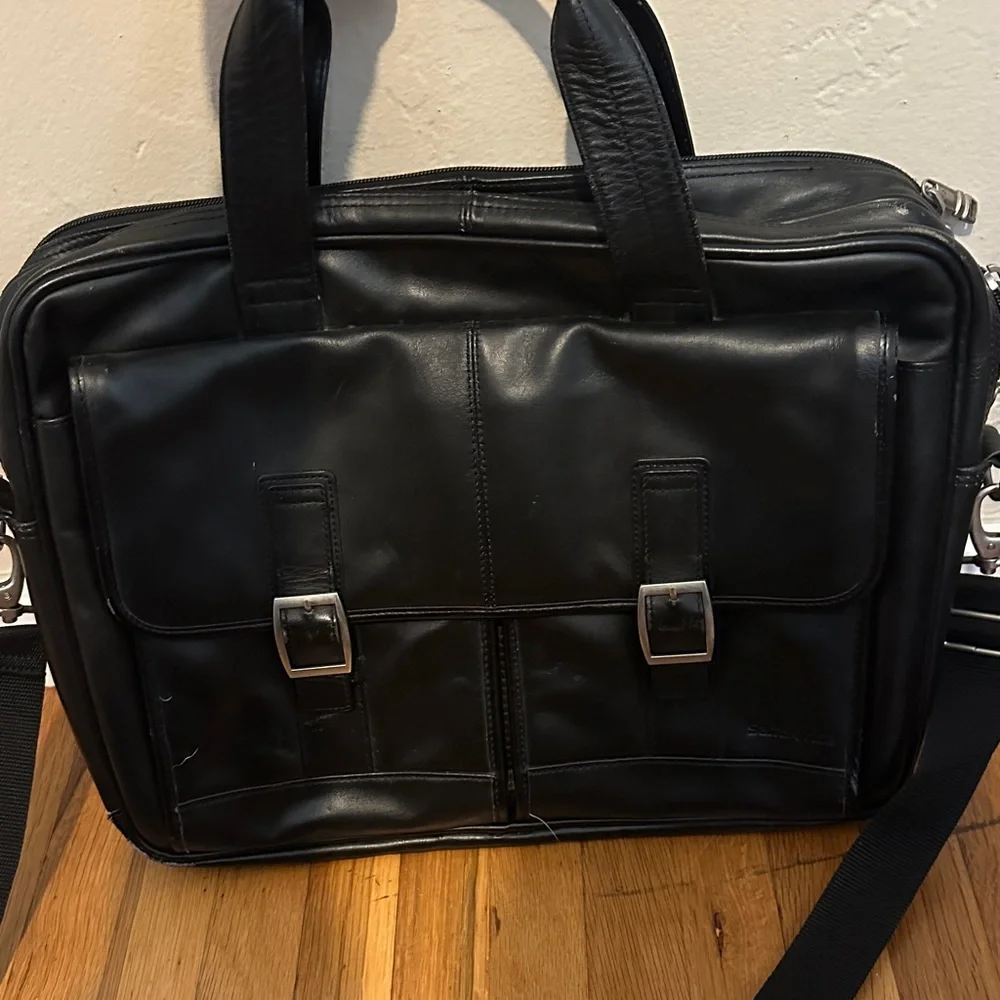 Samsonite Black Men's Messenger Briefcase Bag